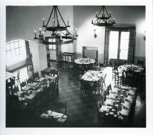 Dining room in Grace Scripps Clark Hall, Scripps College