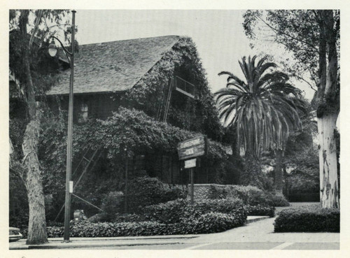 Claremont Inn, Pomona College