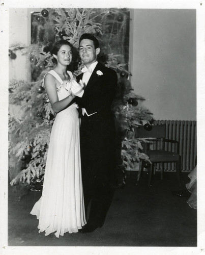 Formal dance, Pomona College