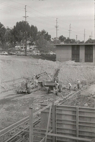 Marks Hall construction, Harvey Mudd College