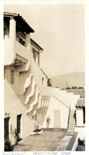 Staircase at Manana Court of Browning Hall, Scripps College