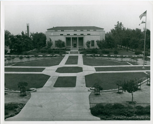 Honnold Library and the Harvey S. Mudd Quadrangle, Claremont University Consortium