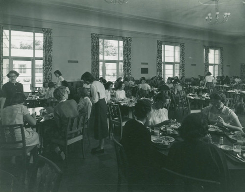 Students in Gibson Dining Hall, Pomona College