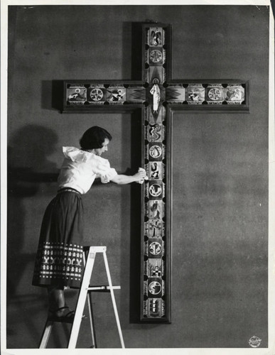 Woman with cross, Scripps College