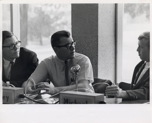 Three students sitting at a table, Claremont McKenna College