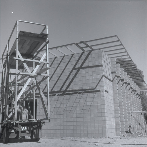 Thomas-Garrett Hall Construction, Harvey Mudd College