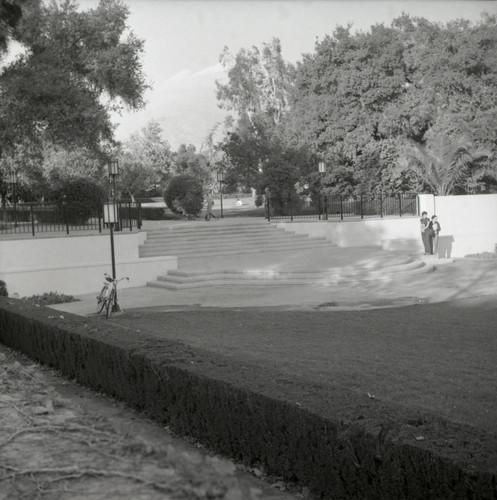 Bowling Green Lawn