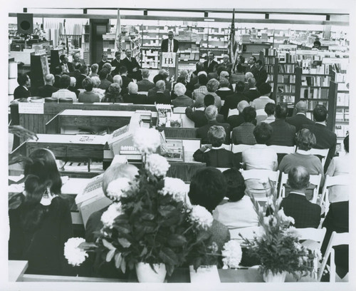 Huntley Bookstore dedication, Claremont University Consortium