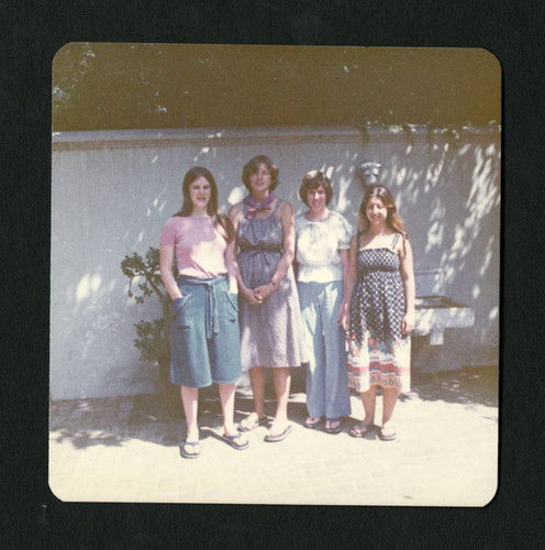 Denison Library 1977 Summer Staff, Scripps College