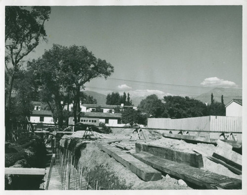 Construction of Memorial Gym, Pomona College