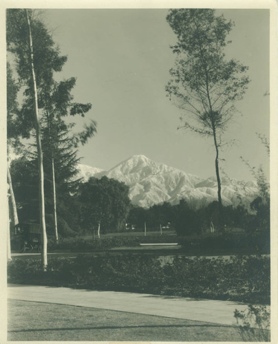 Marston Quadrangle and San Gabriel Mountains, Pomona College