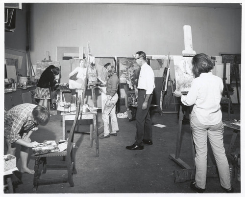 Students, professor in art studio, Scripps College