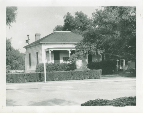 Replica House, Pomona College