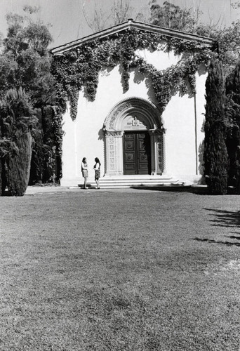 Denison Main Entrance and Jacqua, Scripps College