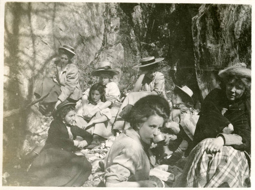 Student picnic in the mountains, Pomona College