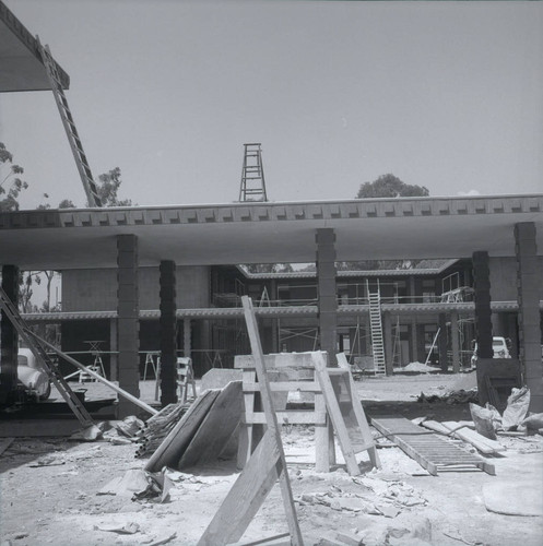 Kingston Hall construction, Harvey Mudd College