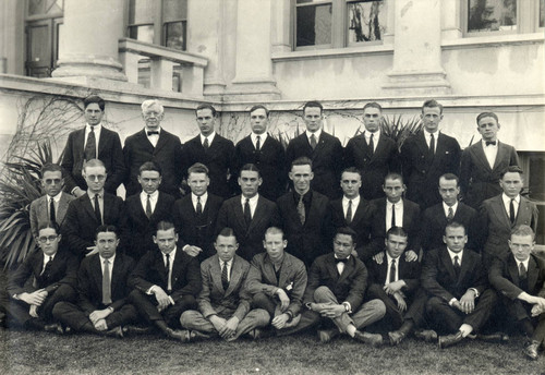 Lyceum members, Pomona College
