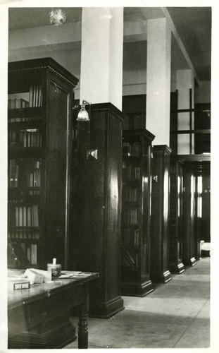 Carnegie Hall Library stacks, Pomona College