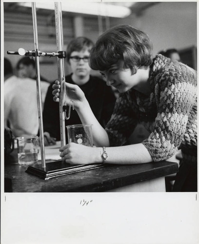 Science class, Scripps College