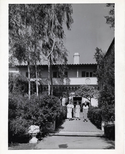 Entrance to Grace Scripps Clark Hall, Scripps College