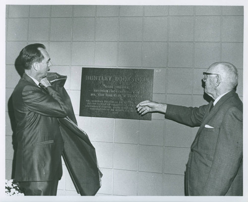 Huntley Bookstore dedication, Claremont University Consortium