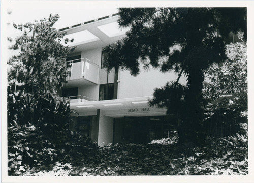 Mead Hall, Pitzer College