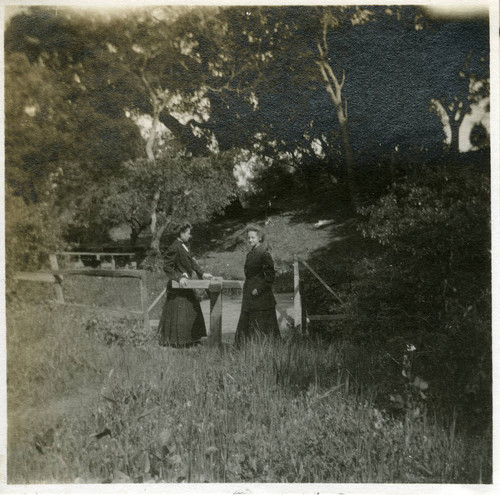 Students at Blanchard Park, Pomona College