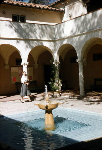 Fish fountain in Eucalyptus Court, Scripps College