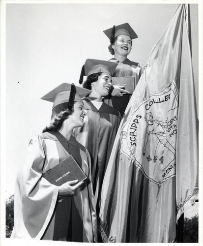 Graduates, Scripps College