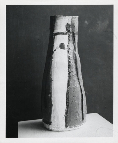 Ceramic vase, Scripps College