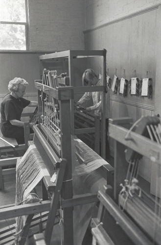 Women weaving, Scripps College