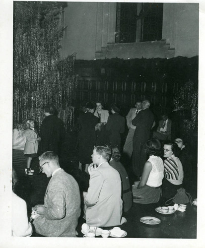 Christmas Banquet at Frary Dining Hall, Pomona College