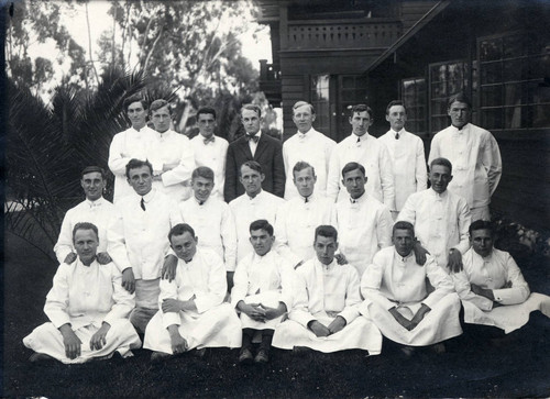 Waiters' Union, Pomona College