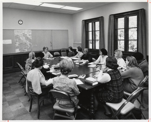 English class, Scripps College