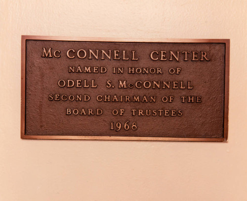 McConnell Center dedication plaque, Pitzer College