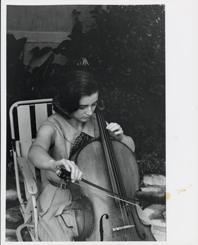 Cello soloist, Scripps College