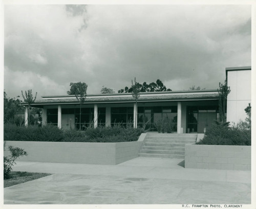 Emett Student Center, Claremont McKenna College