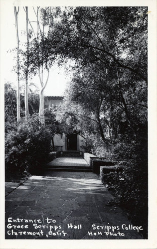 Entrance to Grace Scripps Clark Hall, Scripps College