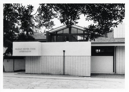 Marian Miner Cook Athenaeum, Claremont McKenna College