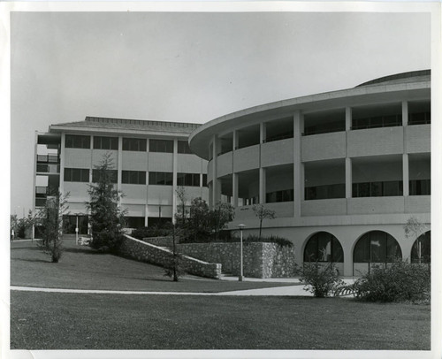 Bauer Center, Claremont McKenna College