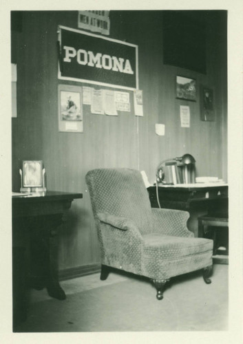 Dorm room inside Smiley Hall, Pomona College