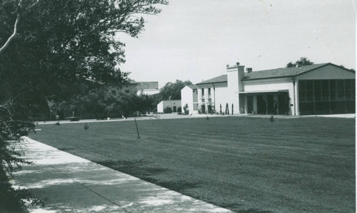 Walker Hall and Walker Beach, Pomona College