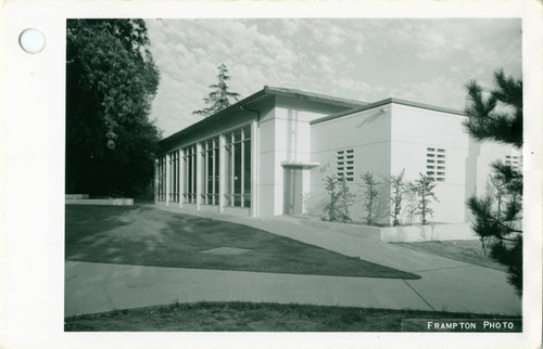 Collins Hall, Claremont McKenna College