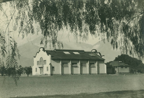 Renwick Gymnasium, Pomona College