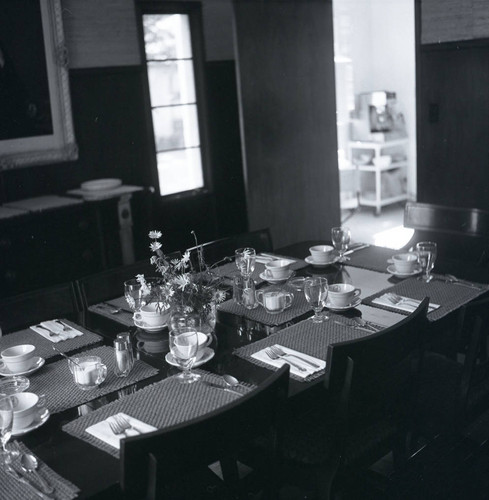 Dining room, Claremont McKenna College