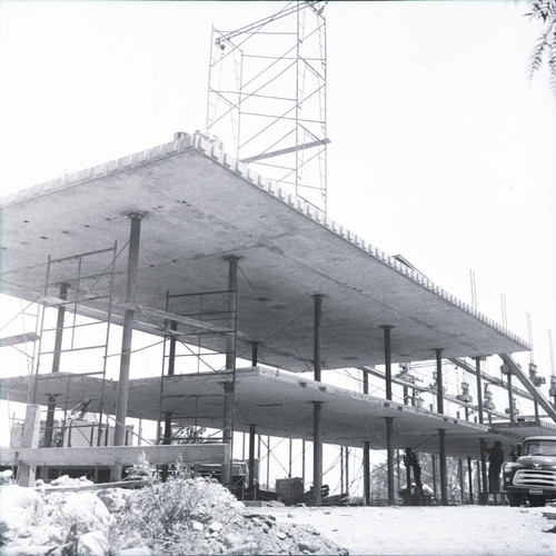 West Hall construction, Harvey Mudd College