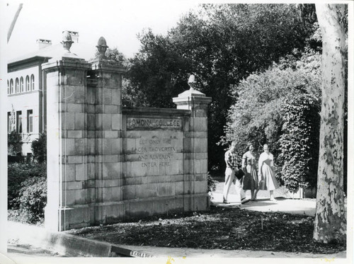 Pomona College gates, students walking, Pomon College