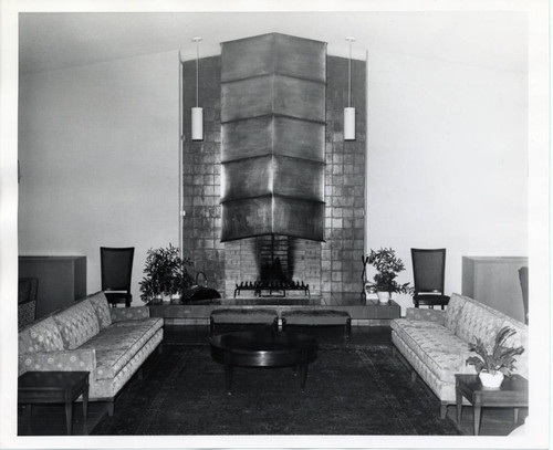 Kimberly Hall living room, Scripps College