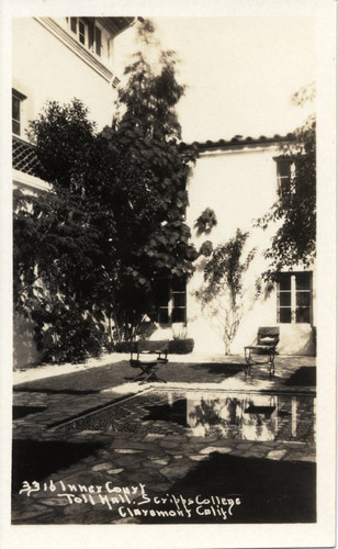 Star Court, Scripps College