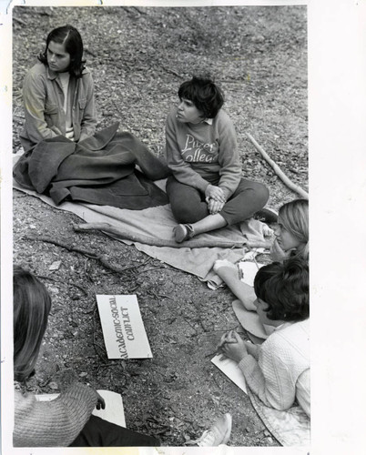 First student-faculty retreat, Pitzer College